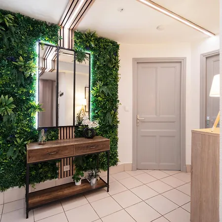 Mazelia - Plein Centre Cocooning Spacieux Familial Apartman Verdun-sur-Meuse