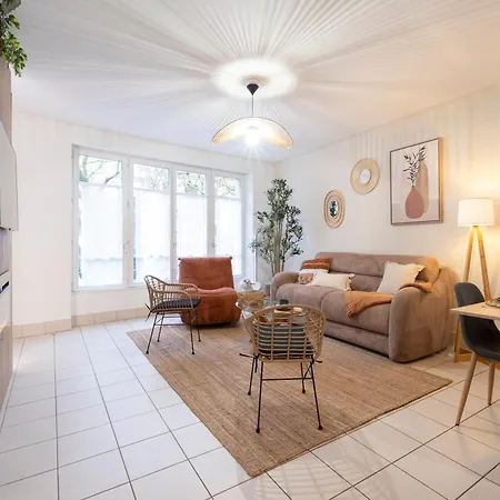 Mazelia - Plein Centre Cocooning Spacieux Familial Apartment *